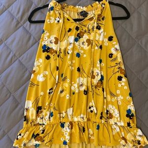 Worthington Yellow Floral Tank